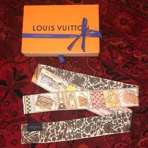 Louis Vuitton 2018 Jeu De Bb Bandeau Scarf/Wrap